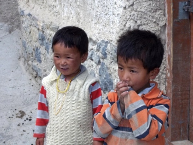 Enfants à Kibber Enfants à Kibber