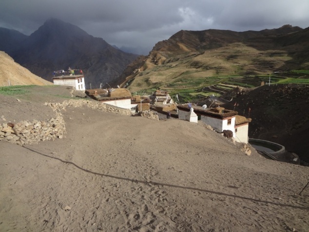Arrivée à Damul depuis les hauteurs Arrivée à Damul depuis les hauteurs