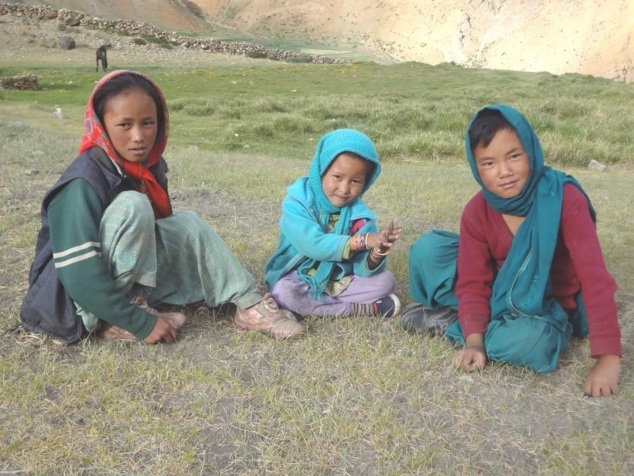 Petites filles à Damul