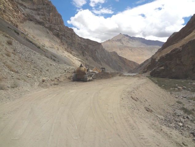 Les routes sont en réfection perpétuelle Les routes sont en réfection perpétuelle