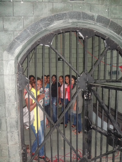 Une prison plus vraie que nature Une prison plus vraie que nature