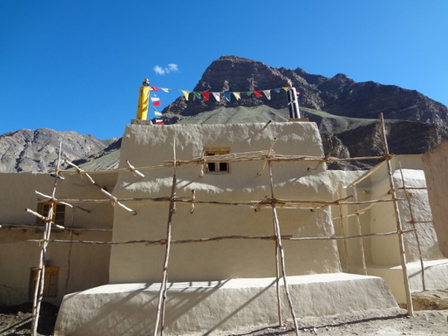 Restauration de l'extérieur du temple de Maitreya (le "Boudhha du futur") - Gompâ de Tabo