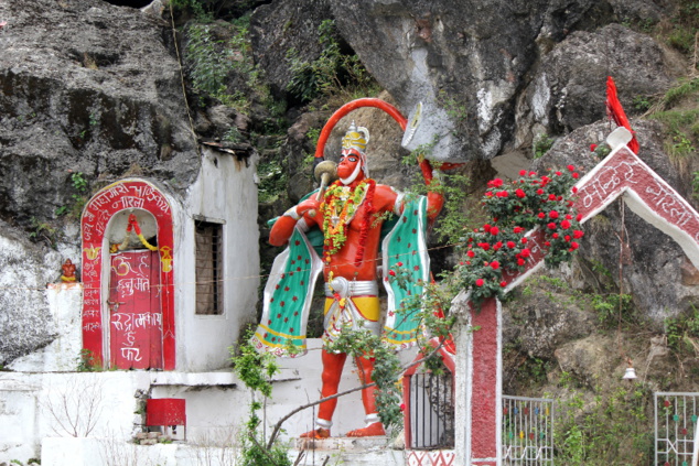 Hanuman, le dieu singe, général en chef de l'armée de Râma Hanuman, le dieu singe, général en chef de l'armée de Râma