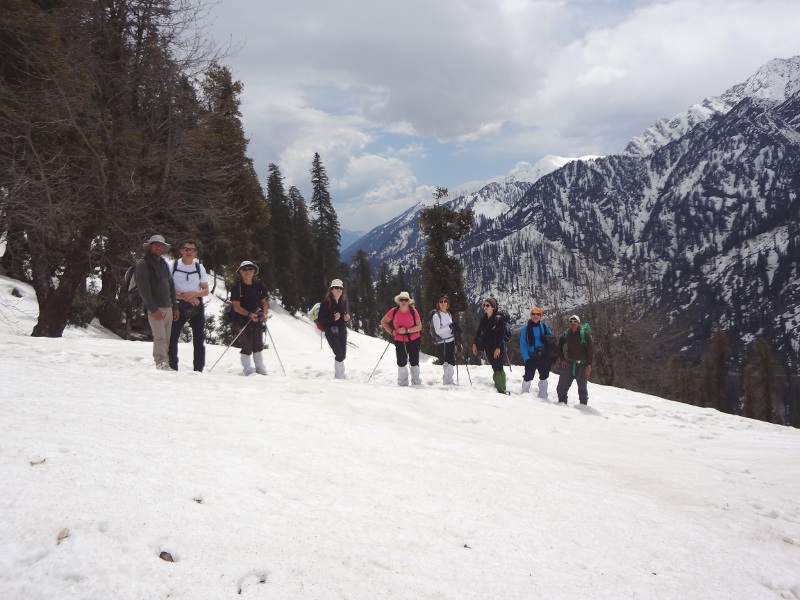 Le groupe encadré des deux guides